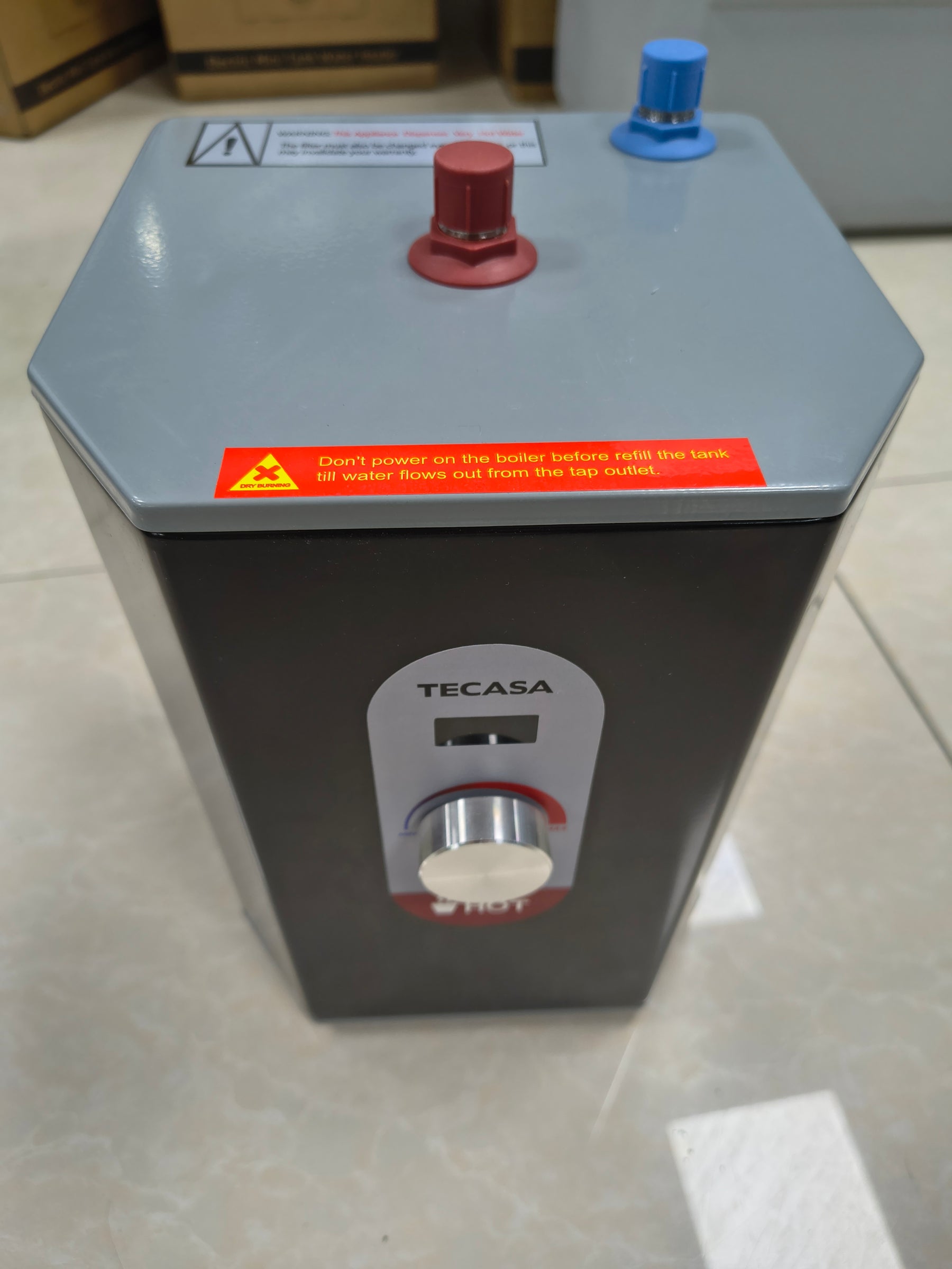 TECASA Instant Hot Water Dispenser/Heater 1.5 KW,115V AC,2.4 QTs