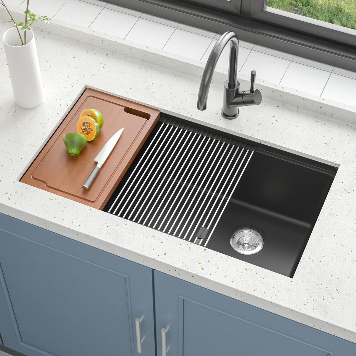 Workstation Kitchen Sink, 33 inch Granite Composite Single Bowl Undermount Sink with Accessories Drying Rack and Cutting Board, Matte Black
